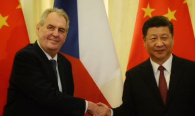 Miloš Zeman s čínským prezidentem Si Ťin-pchingem (Twitter)
