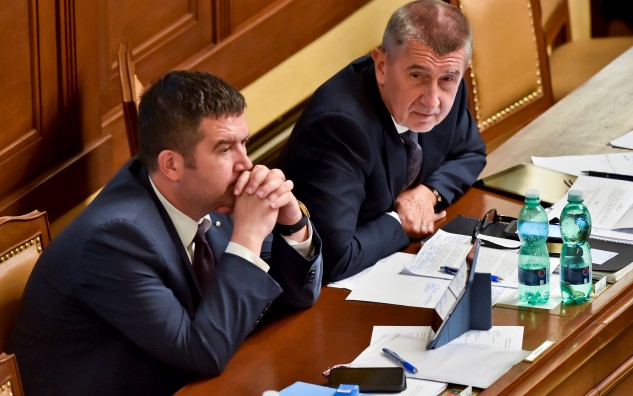 Předseda ČSSD a místopředseda vlády Jan Hamáček a premiér Andrej Babiš  (ČTK)