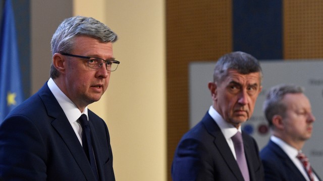 Karel Havlíček, Andrej Babiš a Richard Brabec (všichni ANO)  (ČTK)