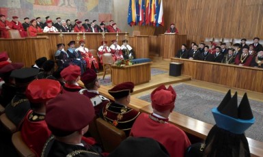 Slavnostní zasedání při příležitosti 670. výročí založení Univerzity Karlovy, ilustrační snímek (ČTK)