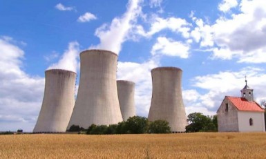 Jaderná elektrárna Dukovany (ČTK)