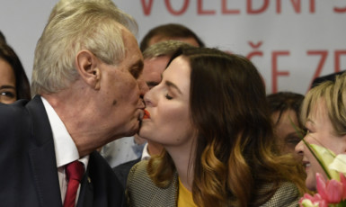 Miloš Zeman s dcerou Kateřinou  (ČTK)
