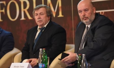 Prezident Agrární komory ČR Zdeněk Jandejsek (vlevo) a ministr zemědělství Miroslav Toman (ČTK)
