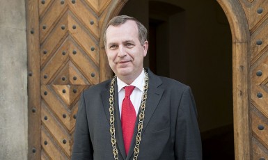 Rektor Univerzity Karlovy Tomáš Zima (tomaszima.cz)