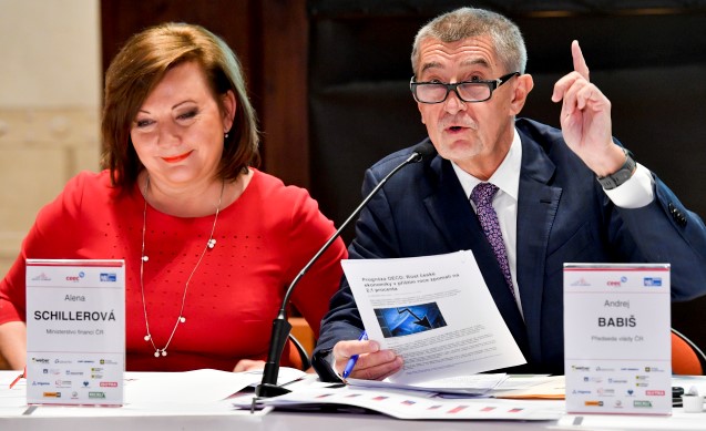 Alena Schillerová a Andrej Babiš (oba ANO) (ČTK)