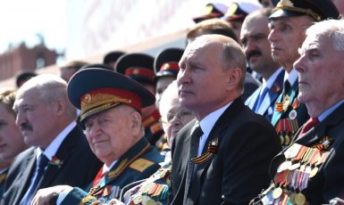 Vladimir Putin na přehlídce ke Dni vítězství  (Kremlin.ru)