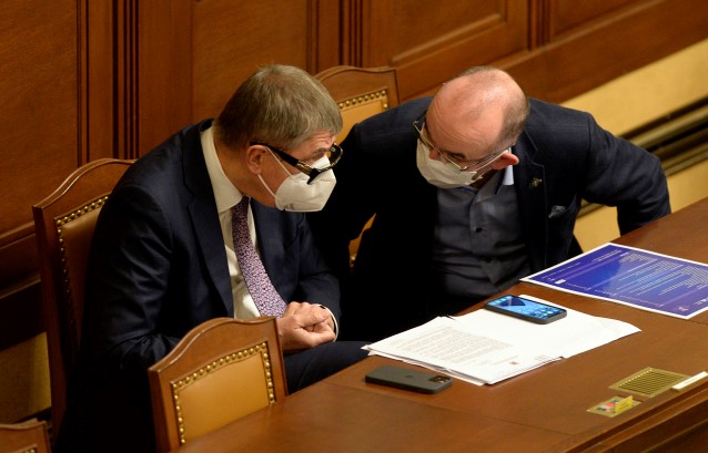 Premiér Andrej Babiš a ministr zdravotnictví Jan Blatný (oba za ANO) (ČTK)