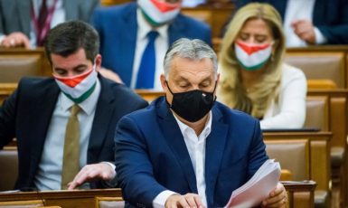 Je „konzervativec“ Viktor Orbán jen obratný populista? (Pannon RTV)