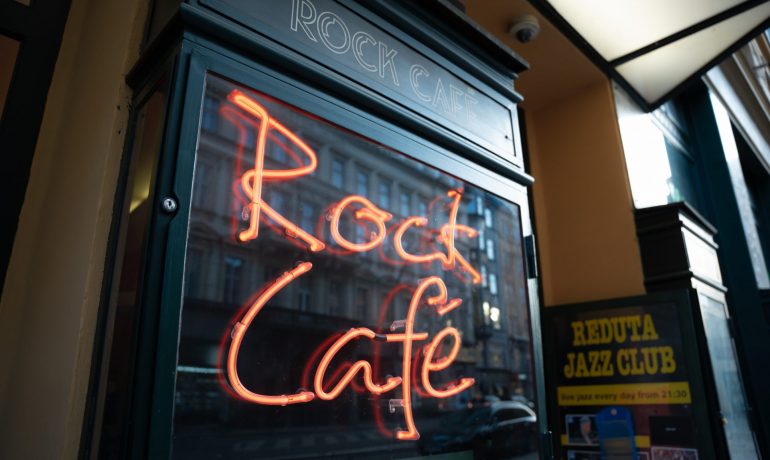 Rock Café (Rock Café / se souhlasem)