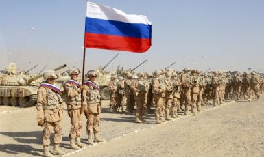 Společné vojenské cvičení Ruska, Tádžikistánu a Uzbekistánu poblíž afghánských hranic (10. 8. 2021) (ČTK/AP/Didor Sadulloev)