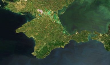 Satelitní snímek Krymského poloostrova (NASA (wikimedia commons))