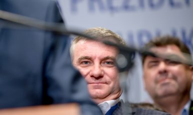 Vedoucí Kanceláře prezidenta republiky Vratislav Mynář a poradce Martin Nejedlý (ČTK)