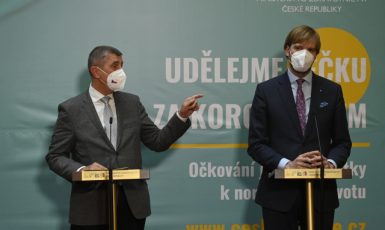 Premiér Andrej Babiš (ANO) a ministr zdravotnictví Adam Vojtěch (za ANO) (ČTK/Deml Ondřej)