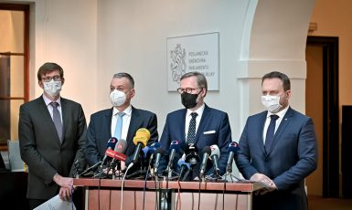 Martin Kupka, Jozef Síkela, Petr Fiala a Marian Jurečka (Úřad vlády ČR)