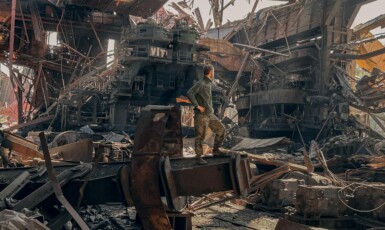 Ocelárny Azovstal po ruském bombardování (@Kozatsky_D / se svolením autora)