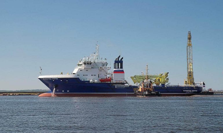 Ruská podpůrná loď Vsevolod Bobrov (Profimedia)
