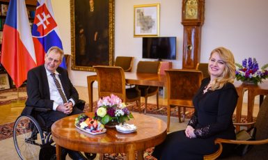 Prezident republiky se setkal se Zuzanou Čaputovou (Kancelář prezidenta republiky)