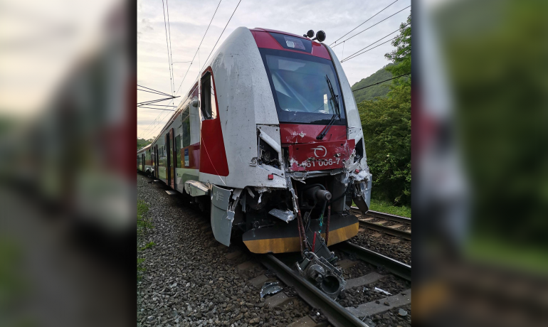 Na Slovensku se srazily vlaky (Policie SR / Žilinský kraj)