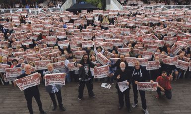Koncert 30 let bez okupantů (Jan Šibík / Týdeník FORUM)