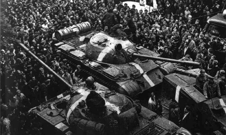Začátek sovětské okupace Československa – Praha v srpnu 1968 (Engramma / Wikimedia Commons / CC BY-SA 3.0)