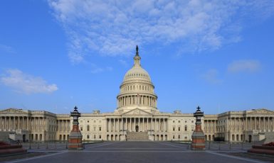 Kapitol, sídlo Kongresu ve Washingtonu. (Martin Falbisoner / Wikimedia Commons / CC BY-SA 3.0)