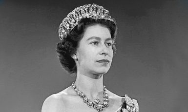 Královna Alžběta II.  (Library and Archives Canada , Wikimedia Commons / CC BY-SA 2.0)