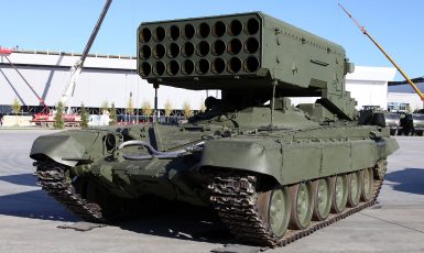 Rusy od porážky neuchránilo ani nasazení těžkého raketometného systému TOS-1A Solncepjok  (Vitaly V. Kuzmin / Wikimedia Commons / CC BY-SA 2.0)