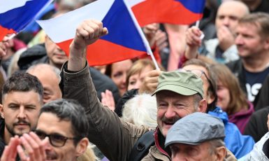 Demonstrace Česká republika na 1. místě na Václavském náměstí v Praze (28. září 2022) (ČTK / Kamaryt Michal)