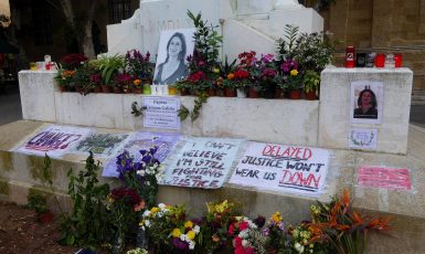 Památník zavražděné maltské novinářky a aktivistky Daphne Caruanové Galiziové (Ethan Doyle White / Wikimedia Commons / CC BY-SA 4.0)