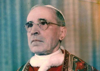 Papež Pius XII. (Wikimedia Commons / CC BY 4.0 / Public Domain)