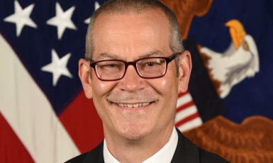 Colin Kahl, náměstek ministra obrany USA (US DOD, wikimedia commons CC BY-SA 4.0)
