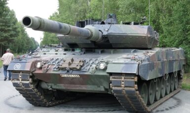 Německý bojový tank Leopard 2 A7  (WikiMedia / CC BY-SA 4.0 / Public Domain)