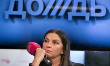 Generální ředitelka ruské televize Dožď Natalja Sindějevová (ČTK / AP / Alexander Zemlianichenko)