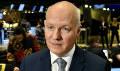 Senátor a kandidát na prezidenta Pavel Fischer ve volebním štábu prezidenta Petra Pavla (FORUM 24 / Vojtěch Laštůvka)