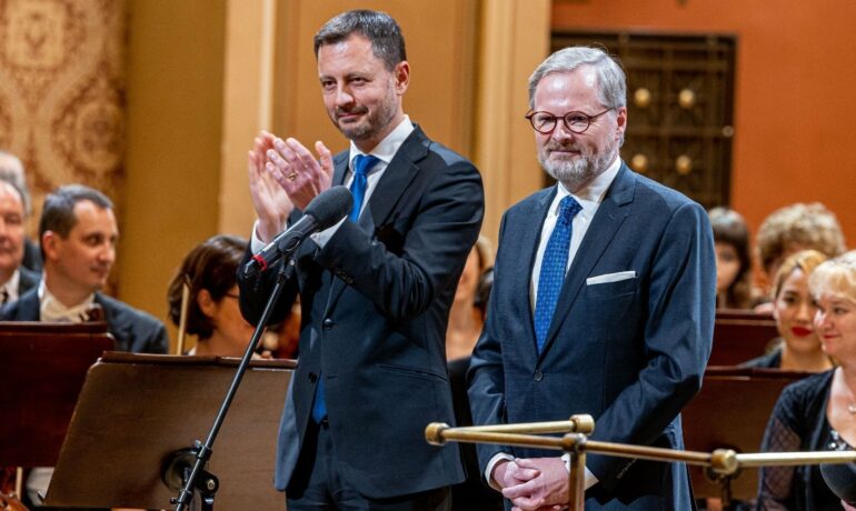Premiér Petr Fiala (ODS) s předsedou vlády Slovenské republiky Eduardem Hegerem (Úřad vlády / se souhlasem)