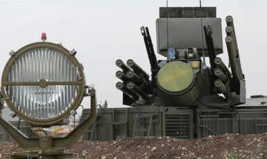 Ruský protiletecký systém Pancir S-1. (commons.wikimedia.org/CC BY 4.0/Vitaly V. Kuzmin)
