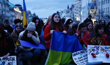 Demonstrace proti válce na Ukrajině (Pavel Hofman / FORUM 24)