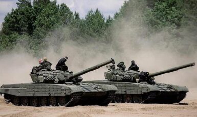 T-72M1 darované Ukrajině Polskem a Českou republikou během ruské invaze v roce 2022. (Kremlin.ru / Wikimedia Commons / CC BY 4.0/Generální štáb ukrajinské armády.)