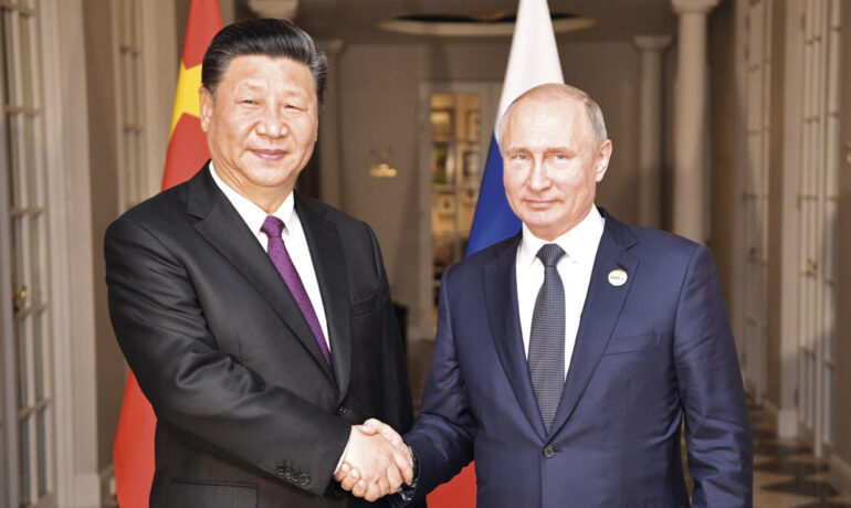 Si Ťin-pching přiletěl do Moskvy. S Putinem bude jednat i o Ukrajině -  Forum24