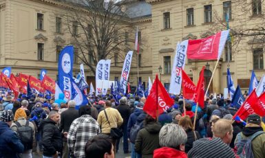 Demonstrace odborů (Vojtěch Laštůvka / FORUM 24)