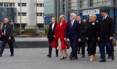 Prezidenti Petr Pavel a Zuzana Čaputová u pomníku Milana Rastislava Štefánika (Vojtěch Laštůvka / FORUM 24)