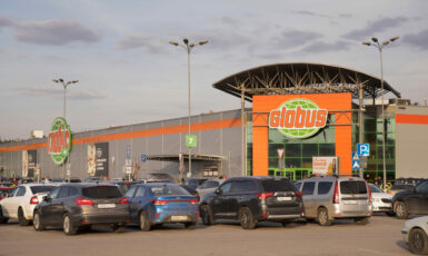 Hypermarket Globus ve městě Podolsk nedaleko Moskvy. (AdobeStock)