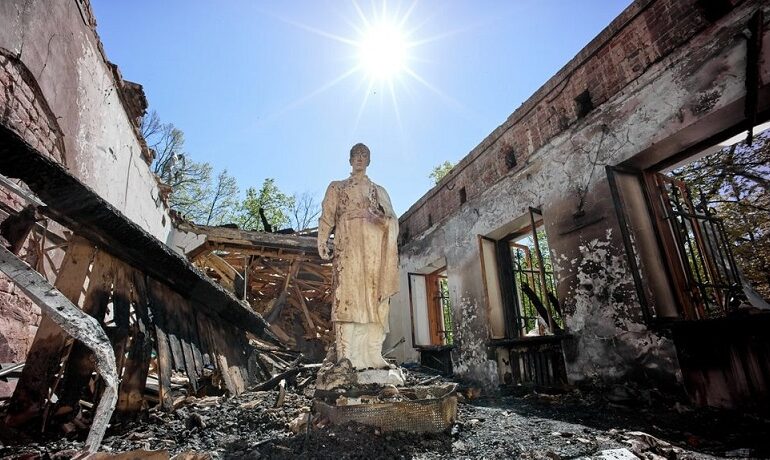 Rusy zničené muzeum ukrajinského filosofa Skovorody u Charkova (Suspilne Media (se svolením))