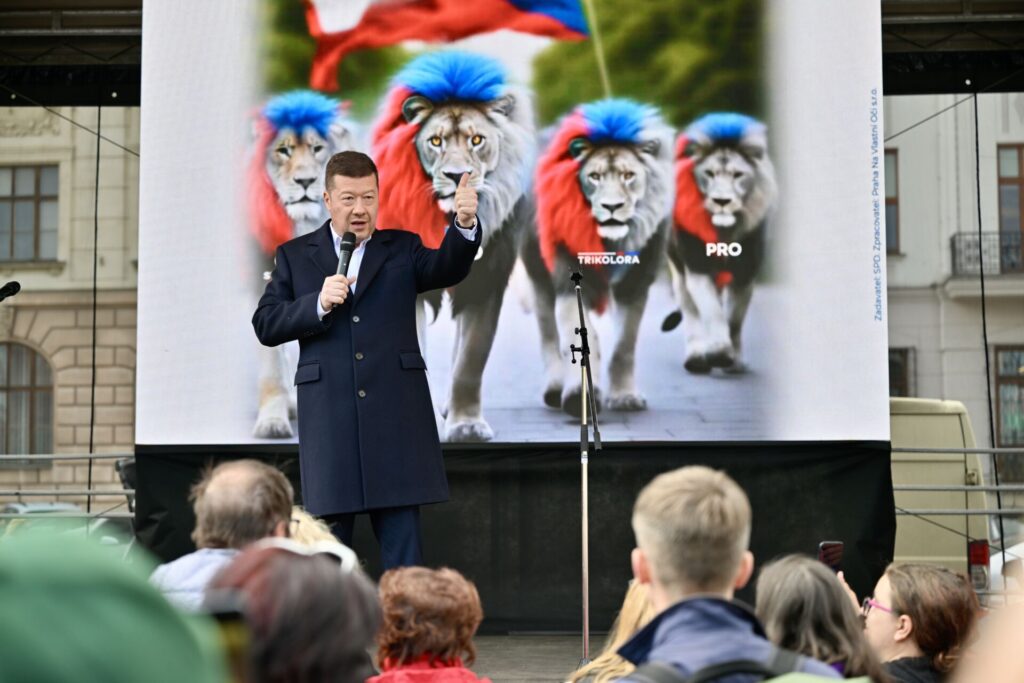 SPD se ve hře Kremlu stává užitečným nástrojem. O tom, že o tom neví, můžeme dost oprávněně pochybovat