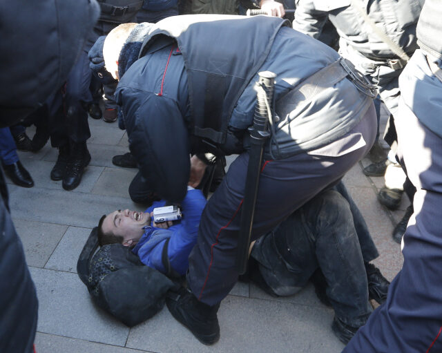 Ilustrační foto - Zásah policie při demonstraci v Moskvě