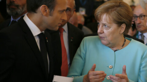 Francouzský prezident Emmanuel Macron a německá kancléřka Angela Merkelová