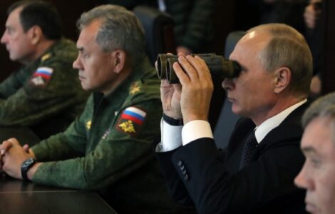 Ruský prezident Vladimir Putin, ministr obrany Sergej Šojgu