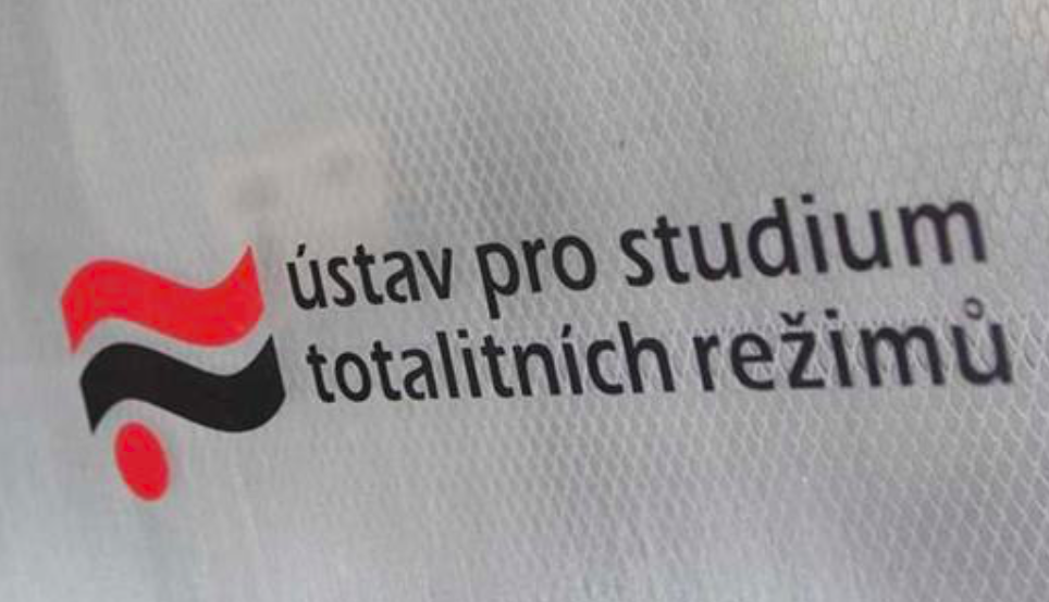 Ústav pro studium totalitních režimů