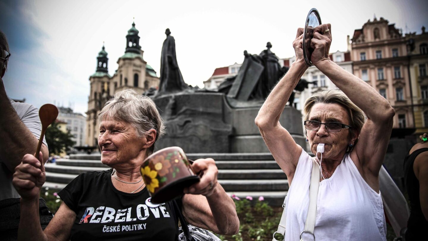 Pokličkový protest proti Andreji Babišovi