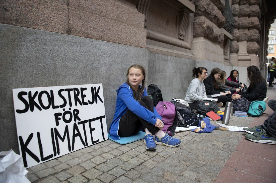 Stávkovat za klima začala jako první Greta Thurnbergová